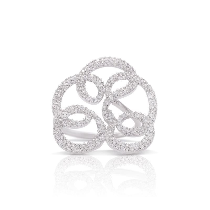 18 Carat White Gold Diamond Ring