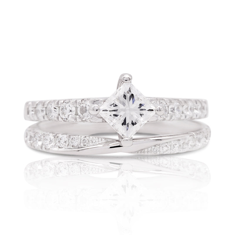 18 Carat White Gold Diamond Bridal Ring Set