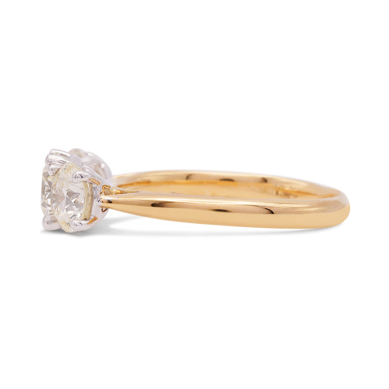 18 Carat Yellow Gold Three Stone Diamond Ring, 2.06ct