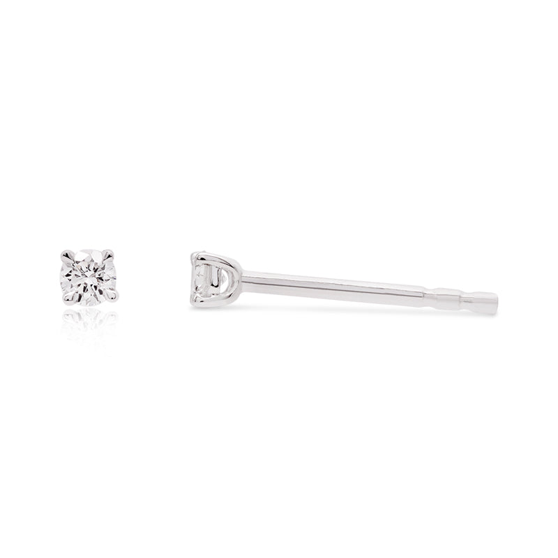 18 Carat White Gold Diamond Stud Earrings