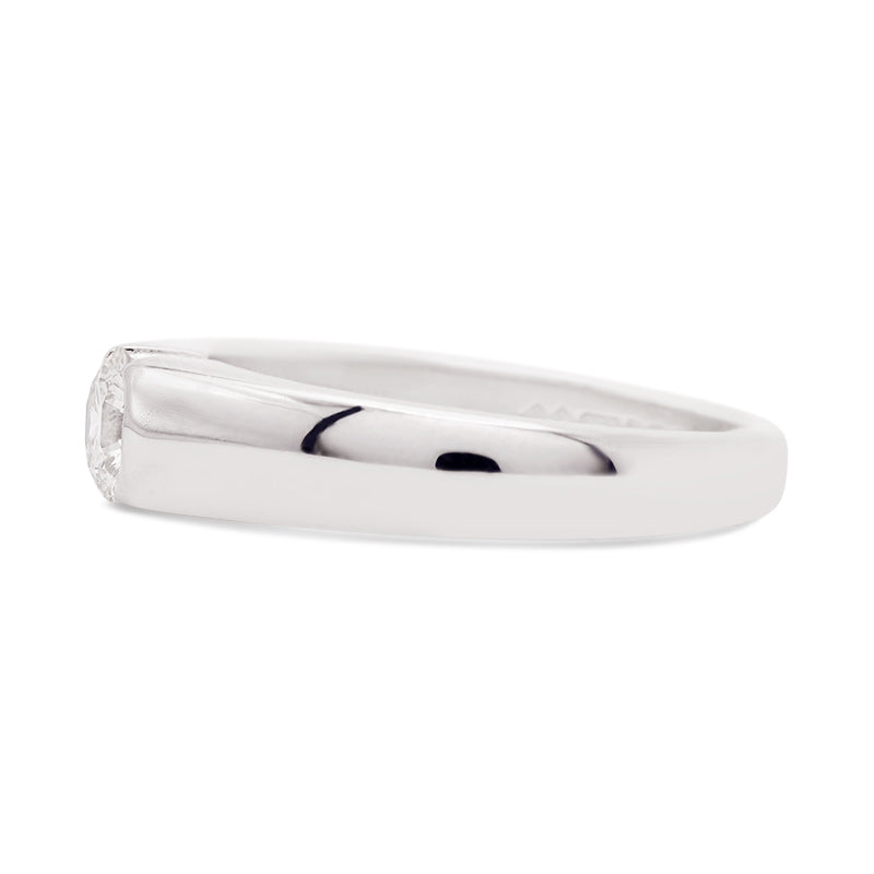 18 Carat White Gold Single Stone Ring