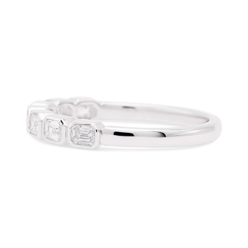 18 Carat White Gold Emerald Cut Diamond Ring