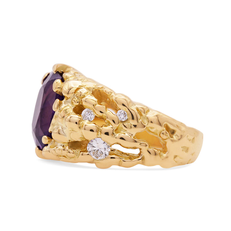 18 Carat Yellow Gold Amethyst and Diamond Ring