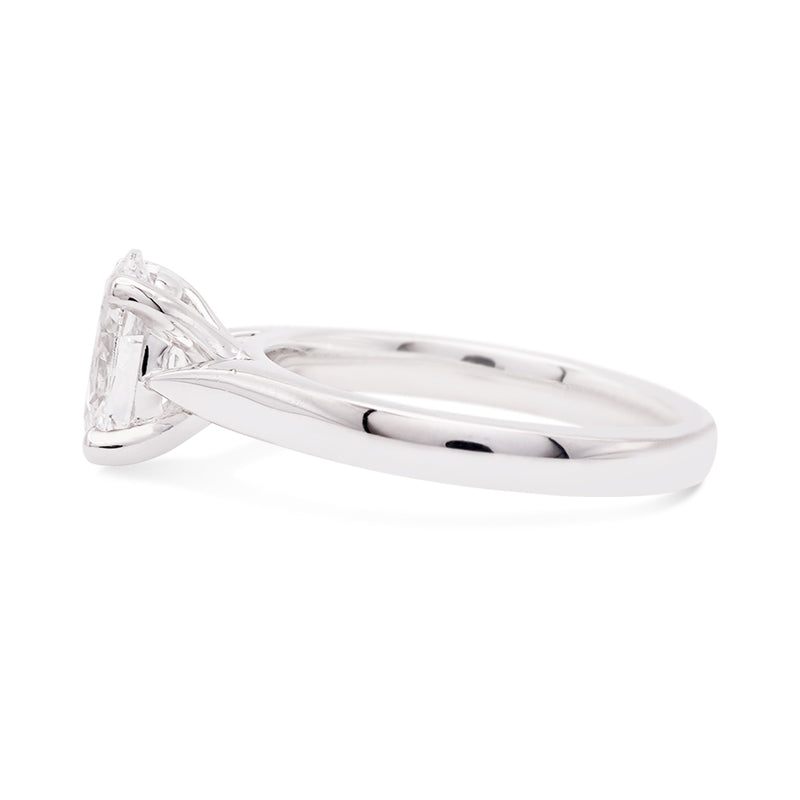 Platinum Laboratory Grown Oval Diamond Ring