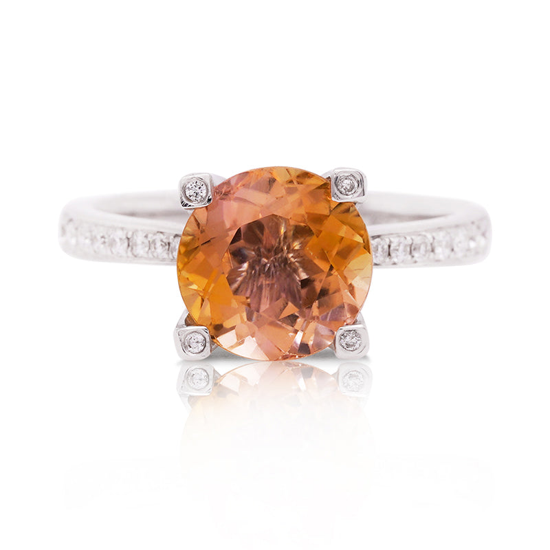 18 Carat White Gold Andalusite