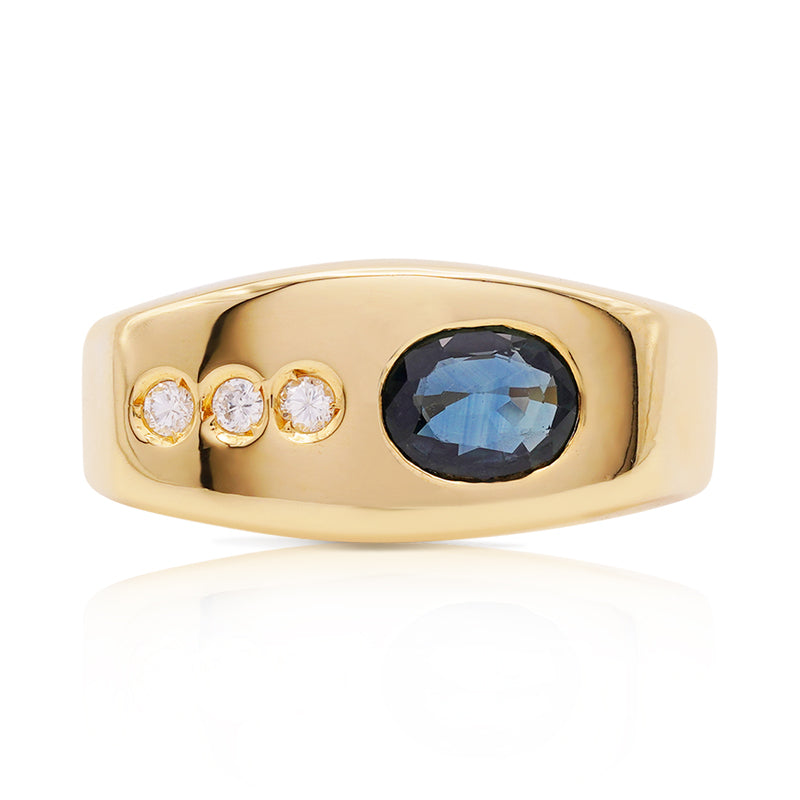 18 Carat Yellow Gold Sapphire and Diamond Signet Ring