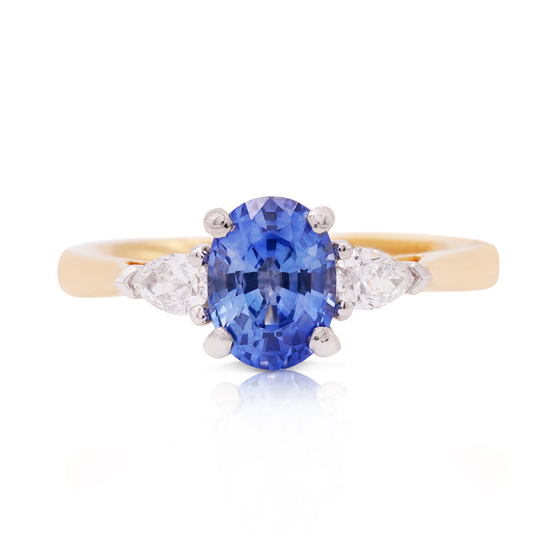 18 Carat Yellow Gold Sapphire and Diamond Ring