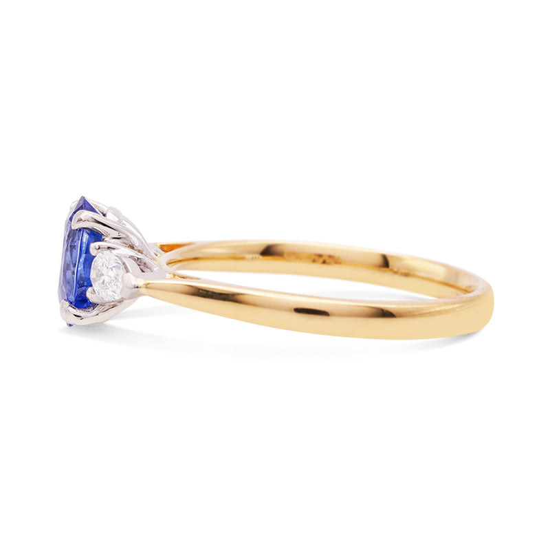 18 Carat Yellow Gold Sapphire and Diamond Ring