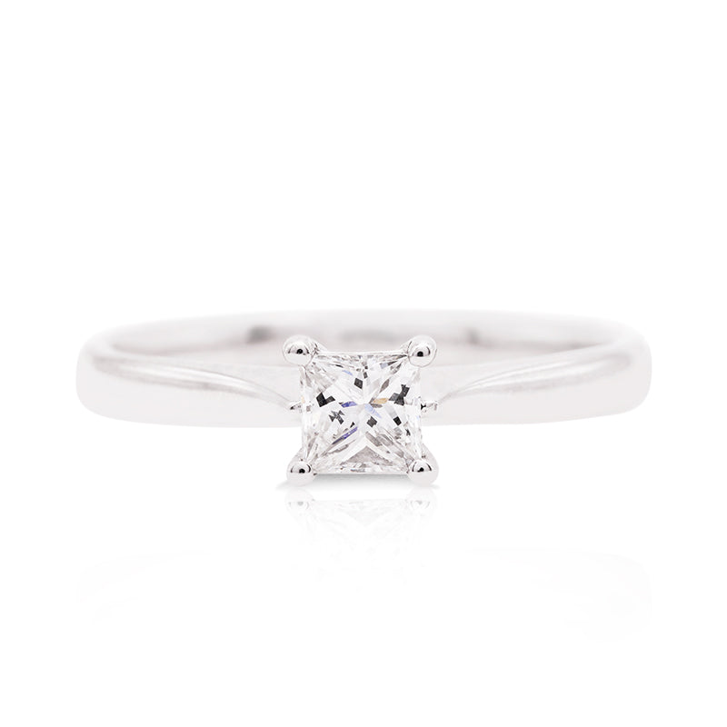 18 Carat White Gold Princess Cut Diamond Solitaire Ring