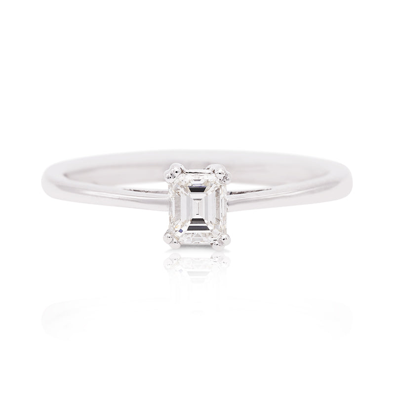 18 Carat White Gold Emerald Cut Diamond Solitaire Ring