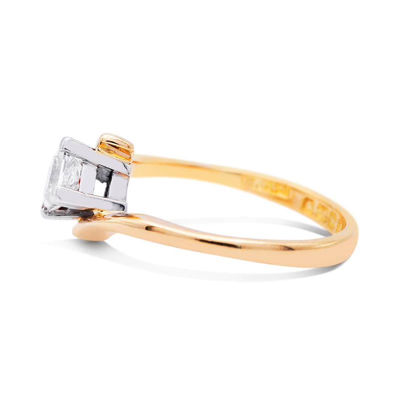 18 Carat Yellow Gold Diamond Crossover Ring