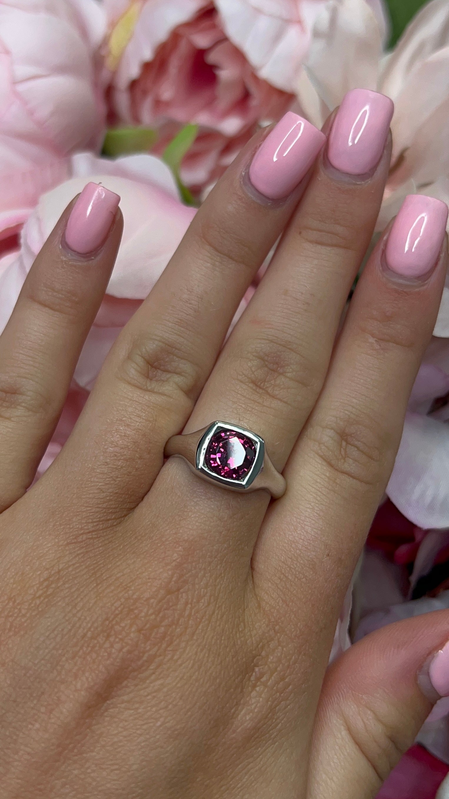 9 Carat White Gold Garnet Signet Ring