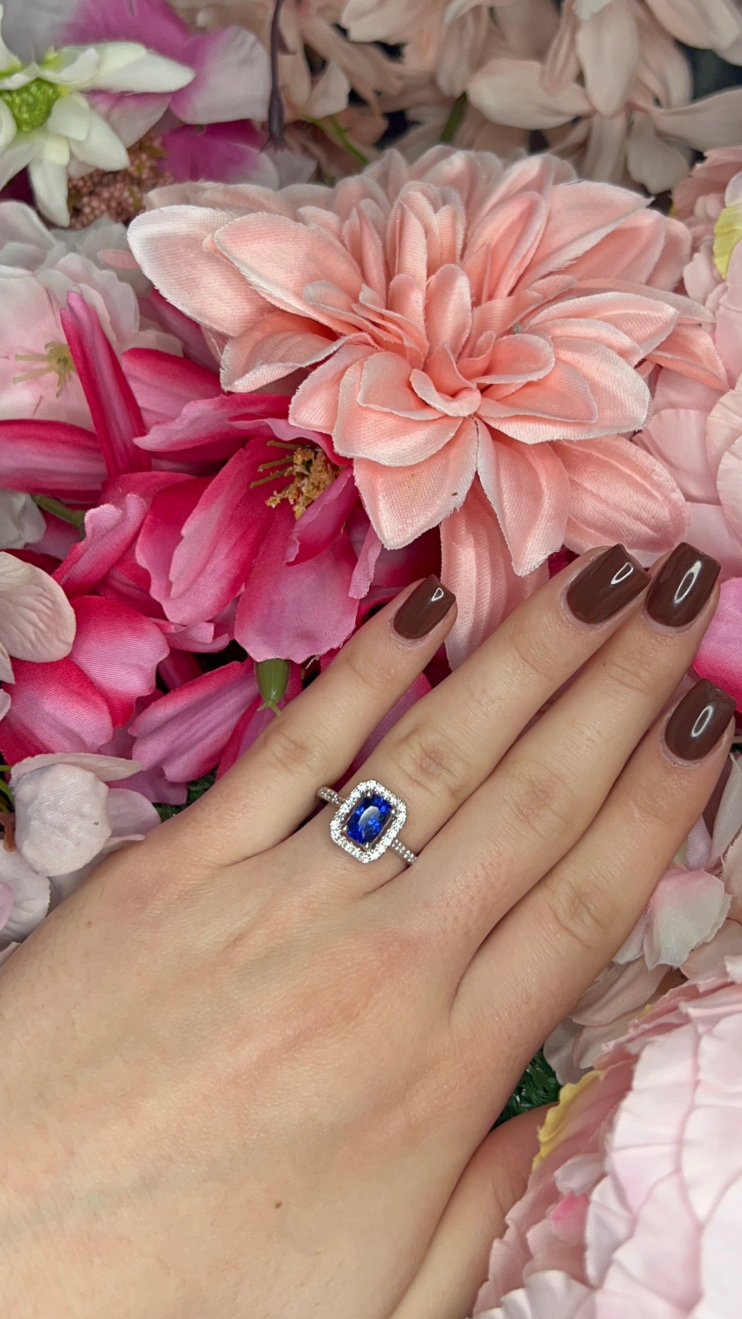 Platinum Sapphire & Diamond Halo Ring