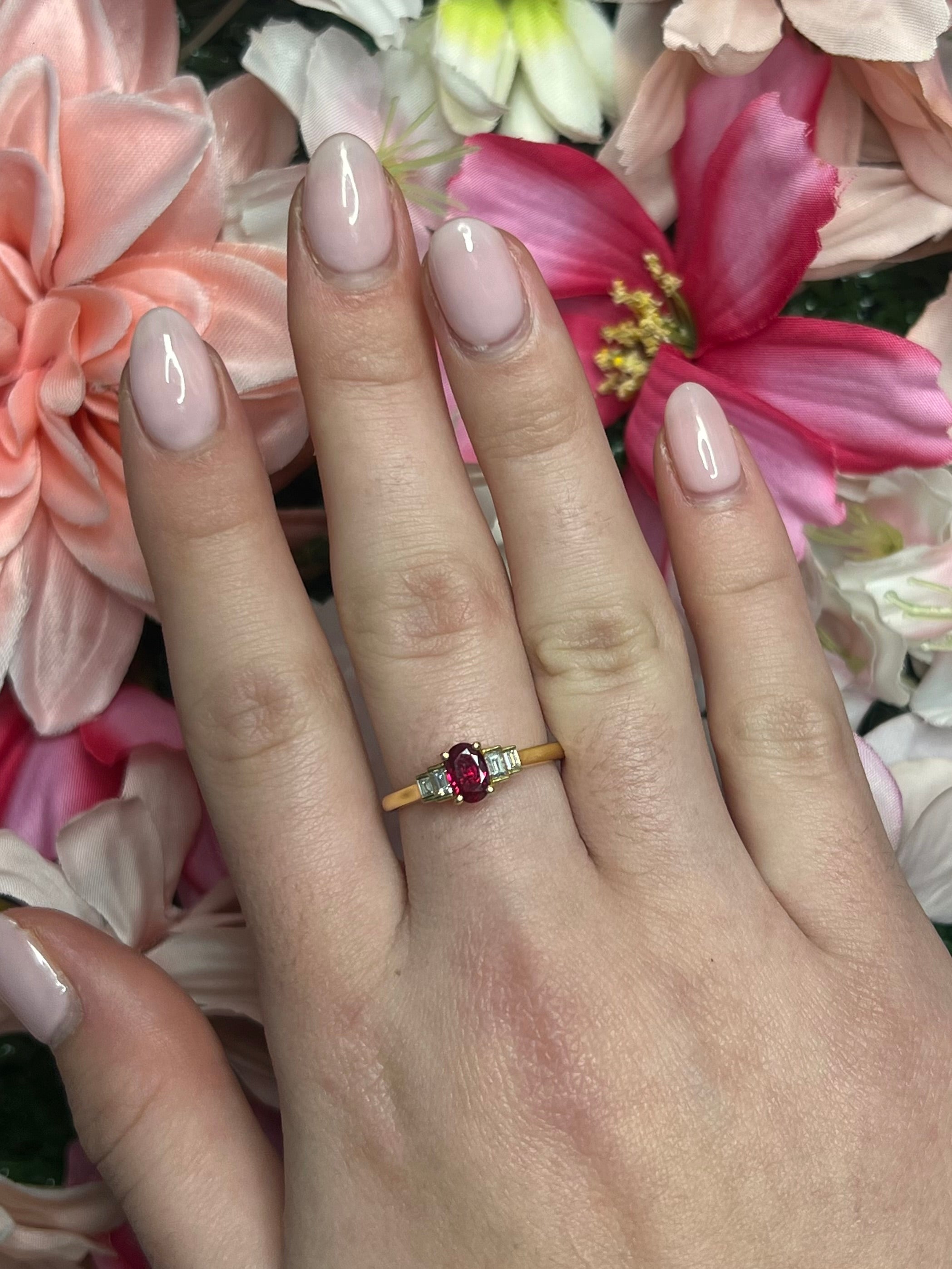 18ct Yellow Gold Ruby & Baguette Diamond Five-Stone Ring – 0.54ct Ruby