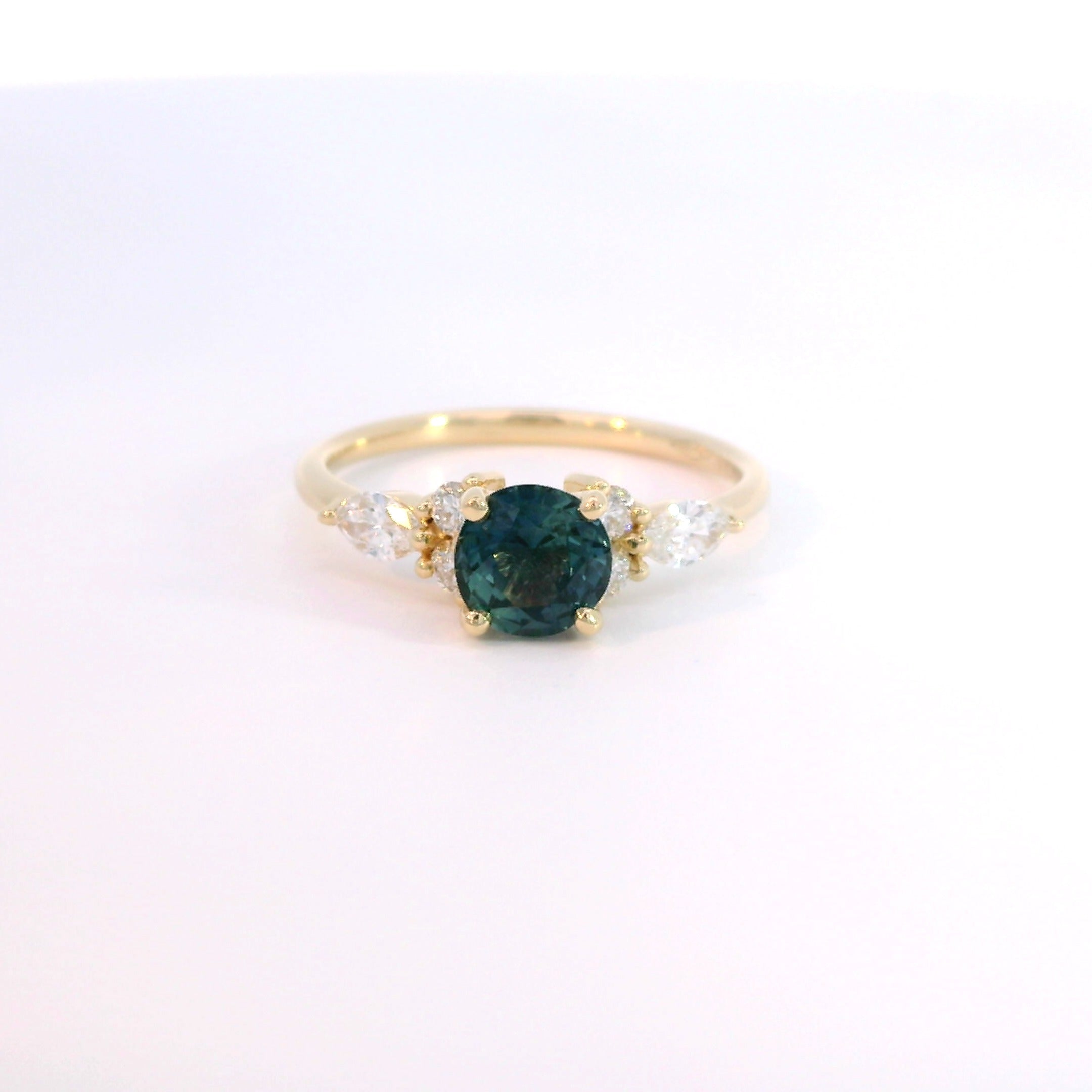 18 Carat Yellow Gold Teal Sapphire and Diamond Ring