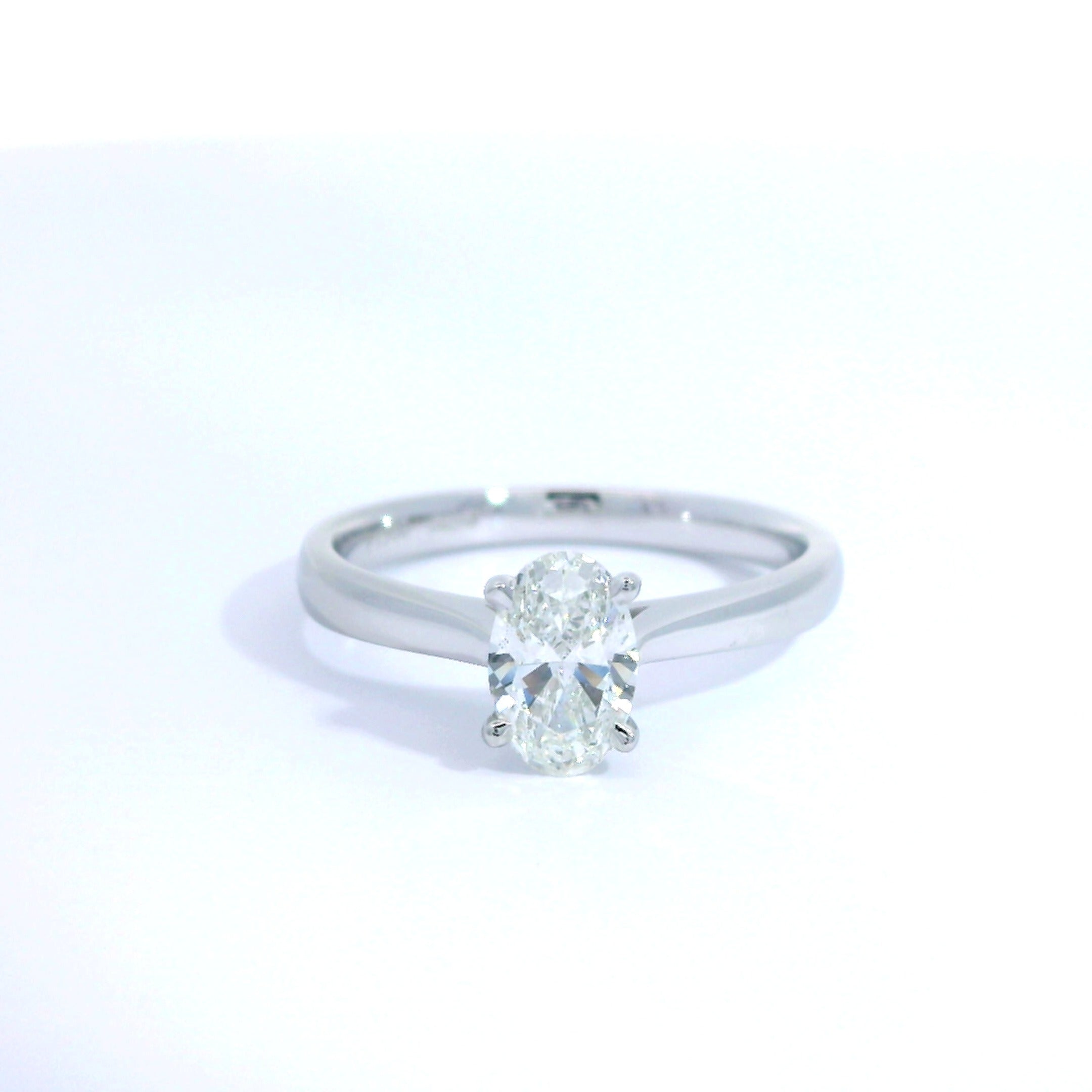 Platinum Diamond Solitaire