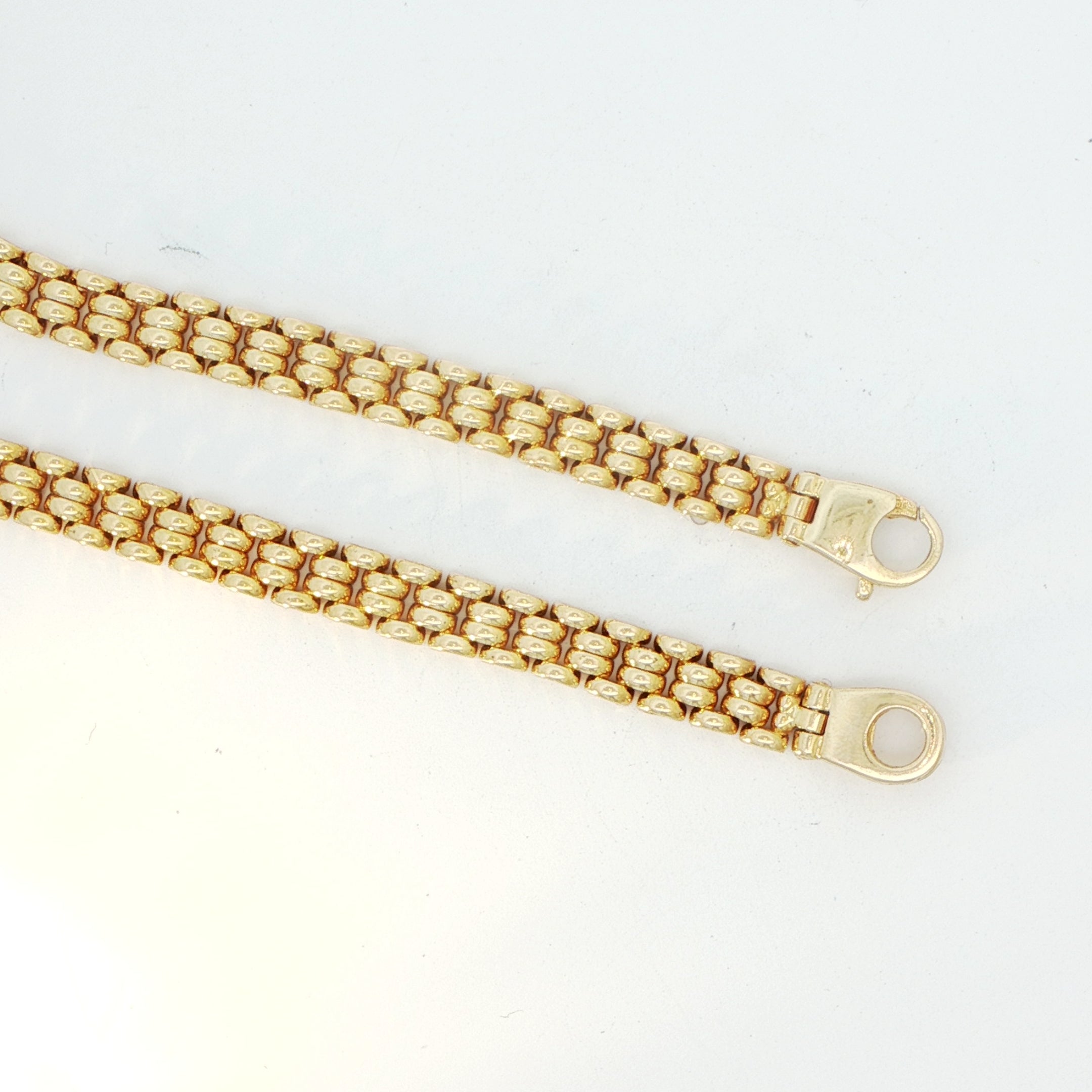 18 Carat Yellow Gold Brick Link Necklace