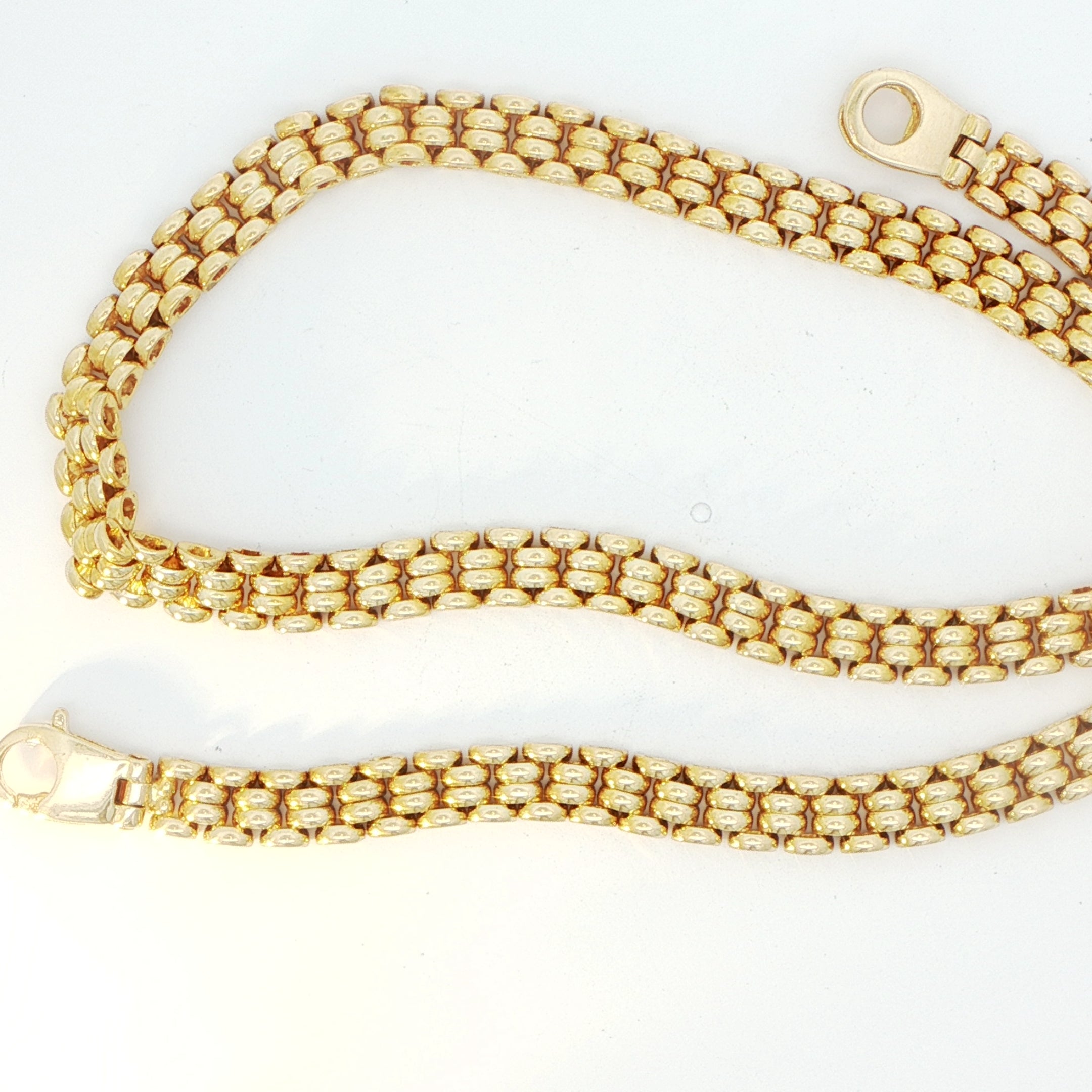 18 Carat Yellow Gold Brick Link Necklace