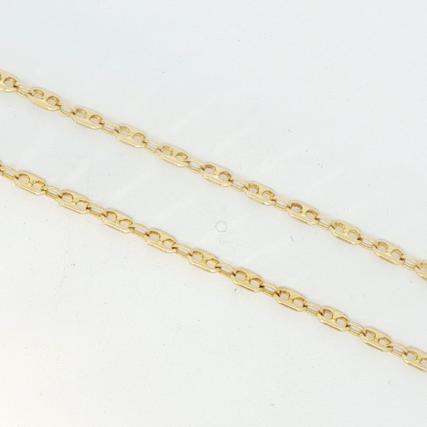 18 Carat Yellow Gold Mariner Link Chain