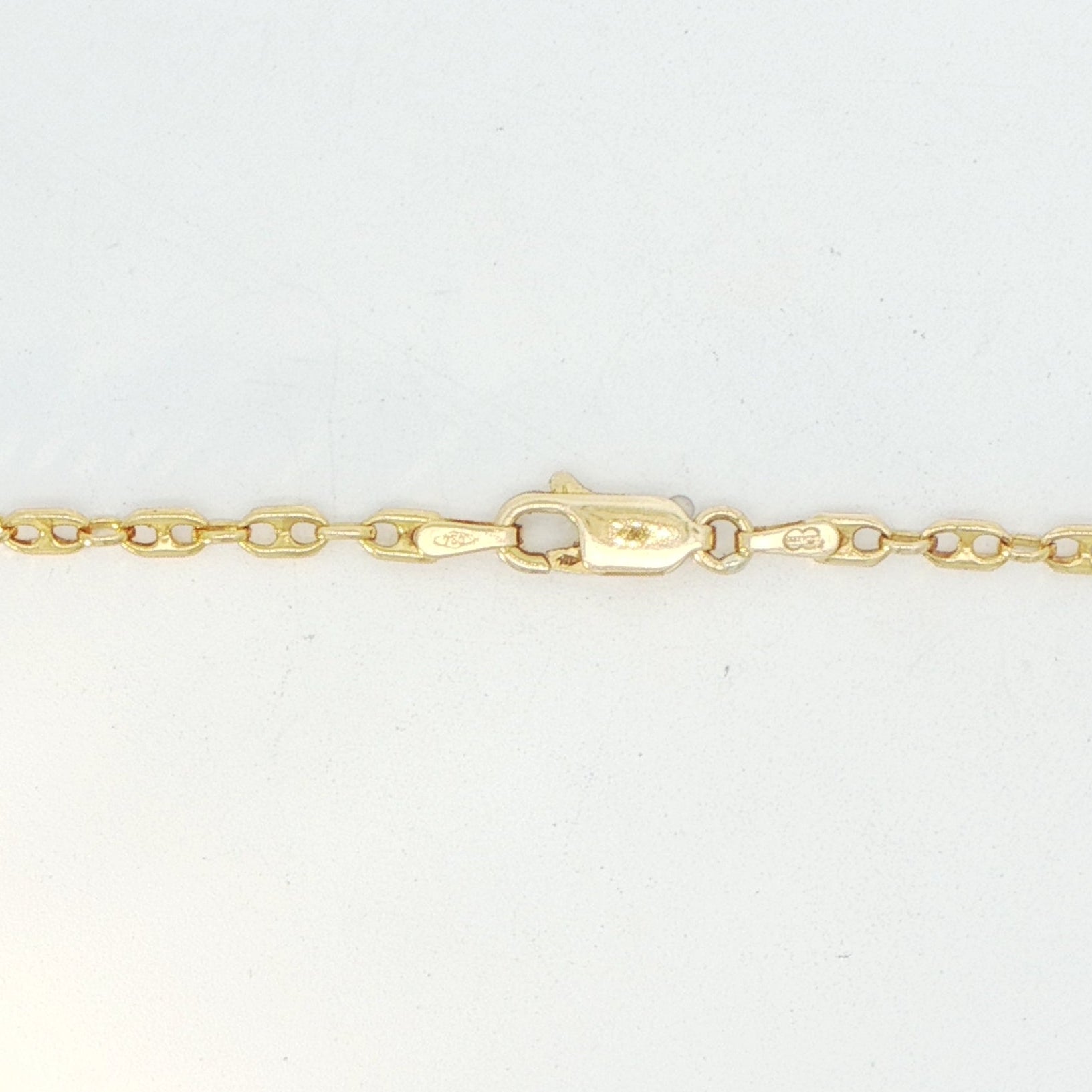 18 Carat Yellow Gold Mariner Link Chain