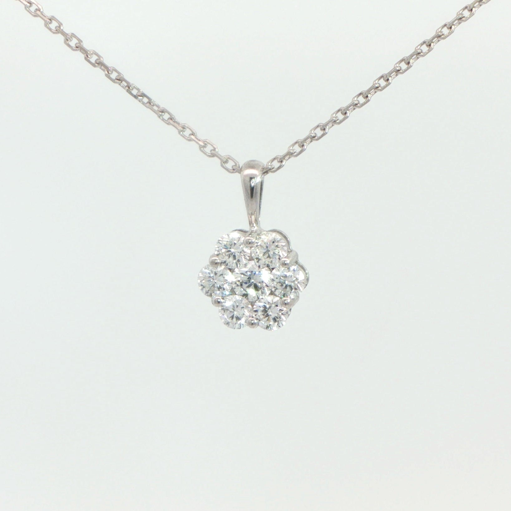 18 Carat White Gold Diamond Cluster Pendant on Chain
