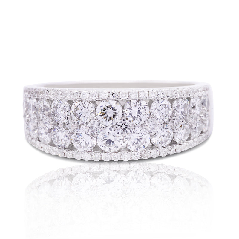 18 Carat White Gold Diamond Dress Ring