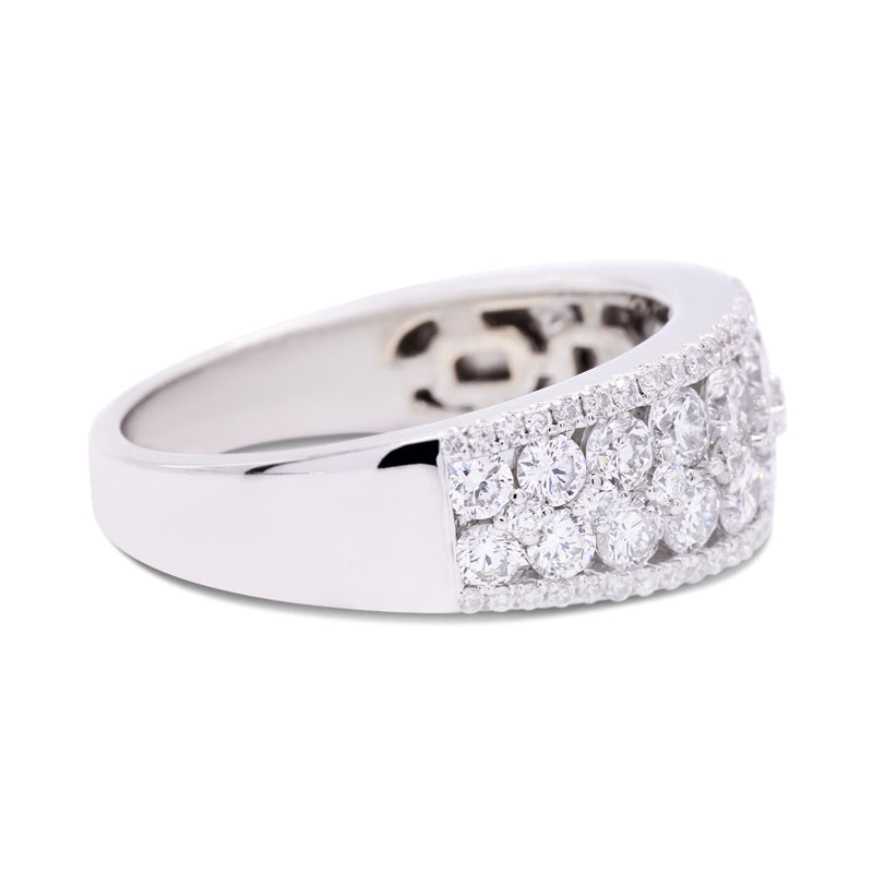 18 Carat White Gold Diamond Dress Ring