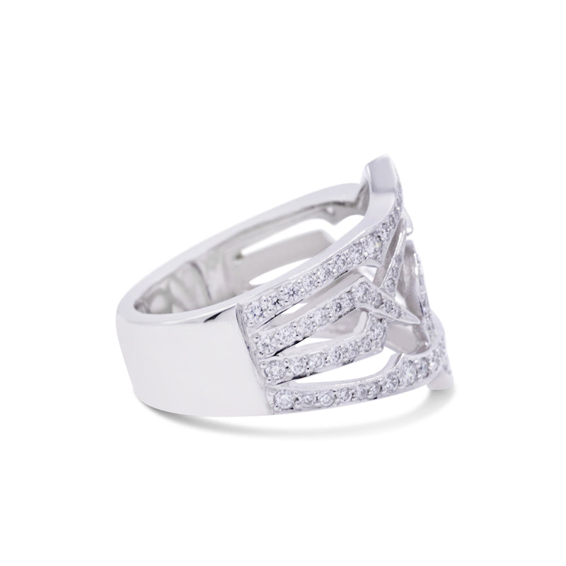 18 Carat White Gold Diamond Dress Ring