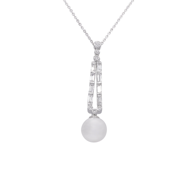 18 Carat White Gold Diamond & Pearl Pendant on Chain