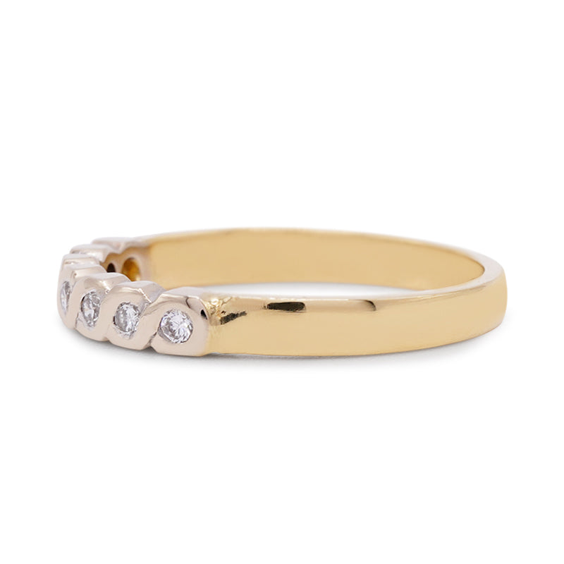 18 Carat Yellow Gold Diamond Ring