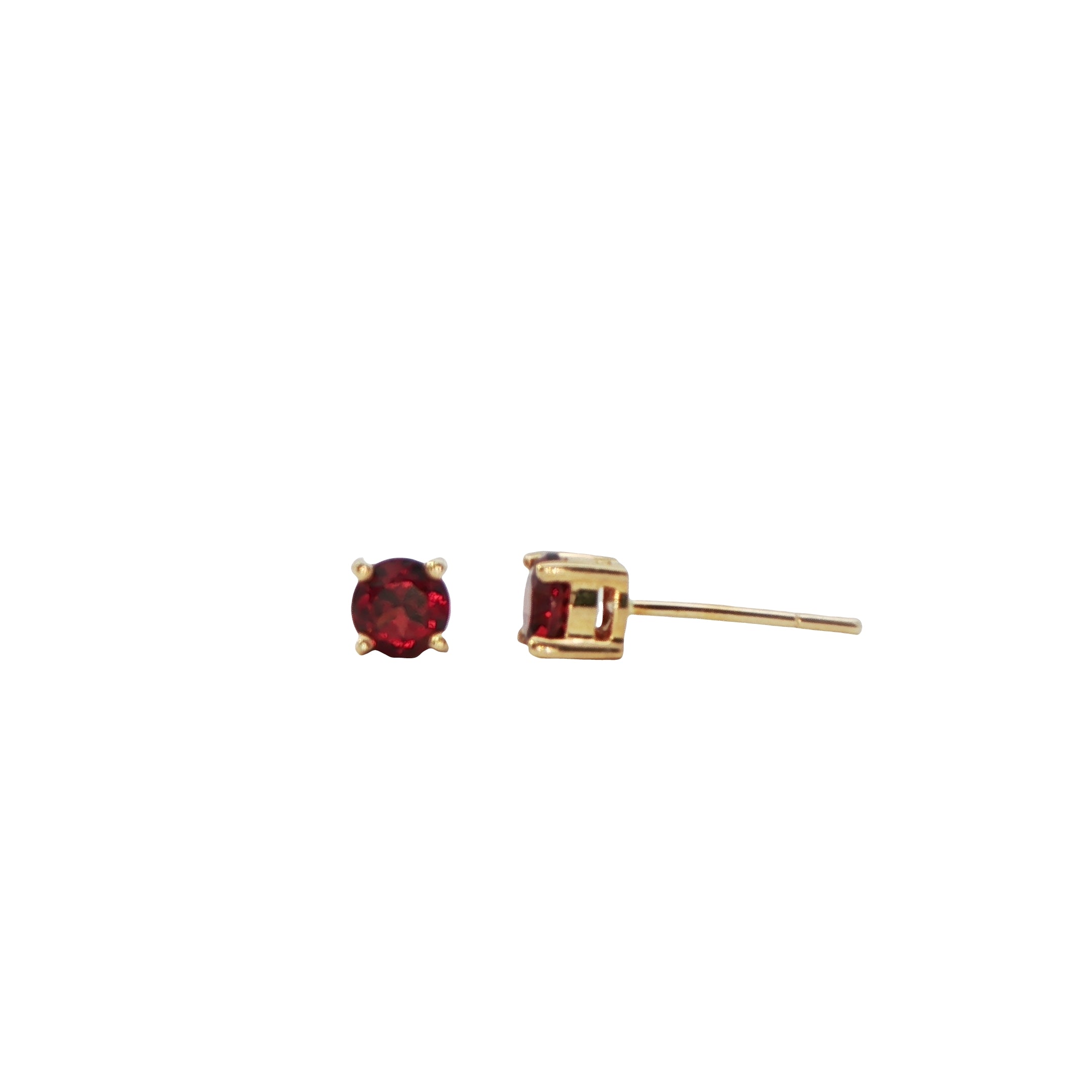 9 Carat Yellow Gold Garnet Stud Earrings