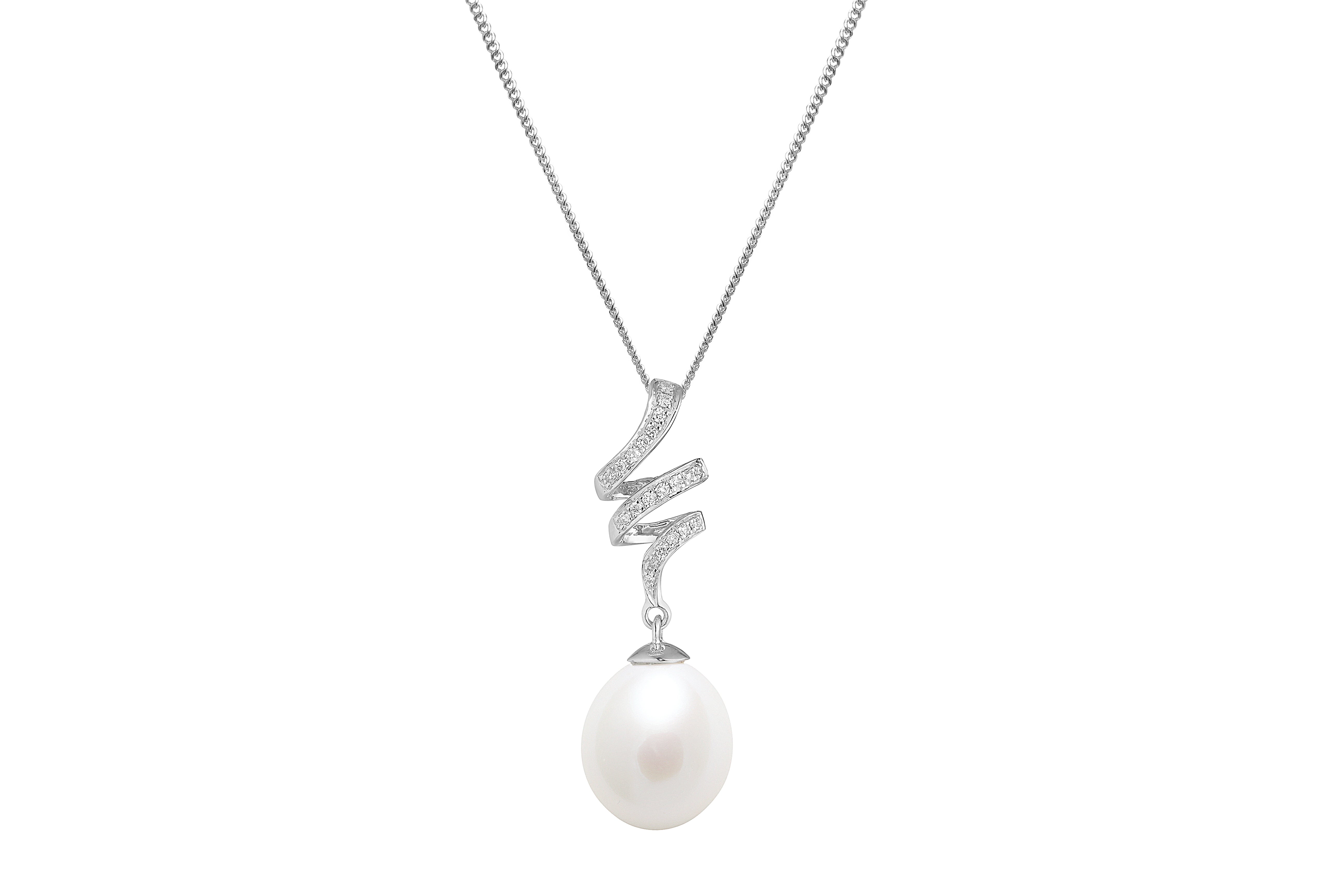 18ct White Gold Cultured Pearl and Diamond Pendant