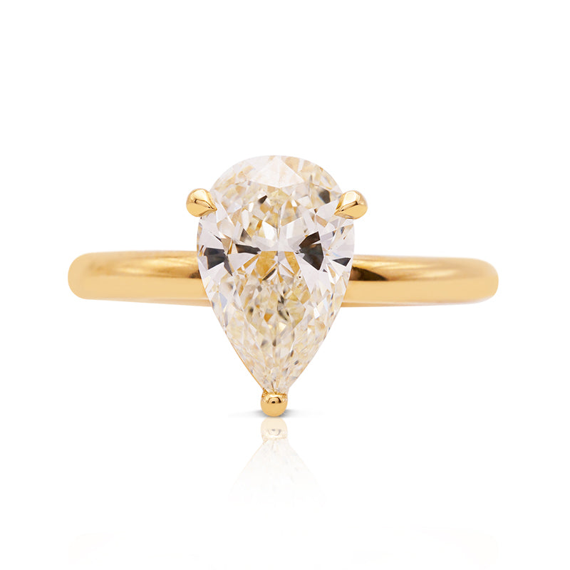 18 Carat Yellow Gold Pear-Shaped Diamond Solitaire Ring – 2.16ct