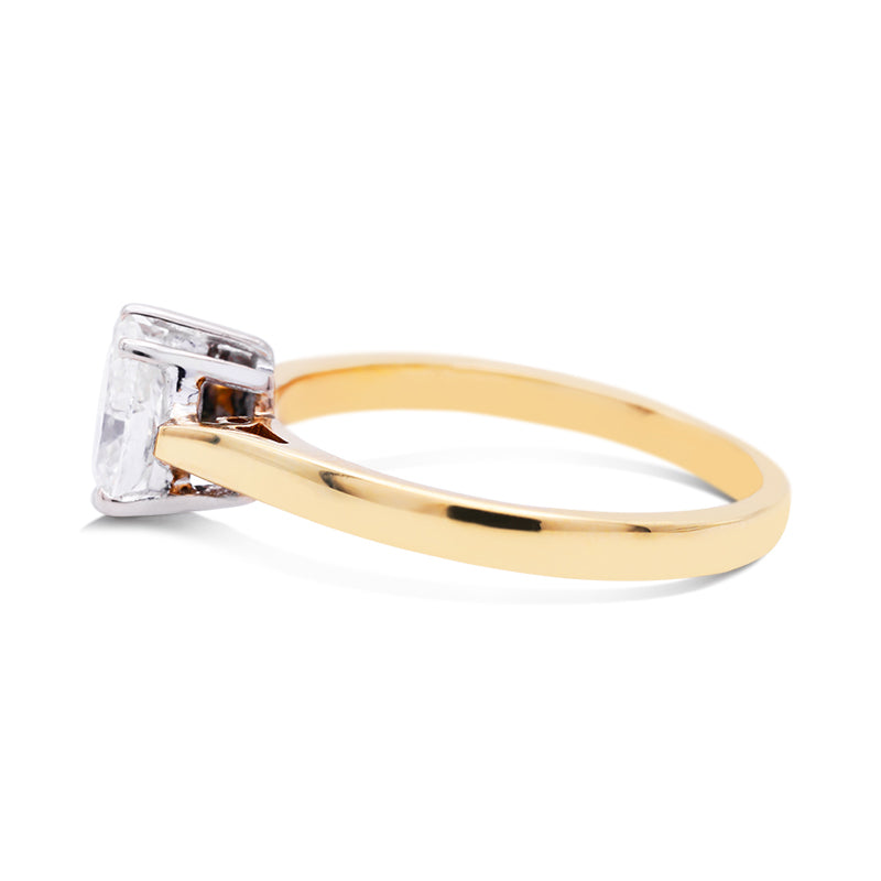 18 Carat Yellow Gold Pear Shaped Diamond Ring