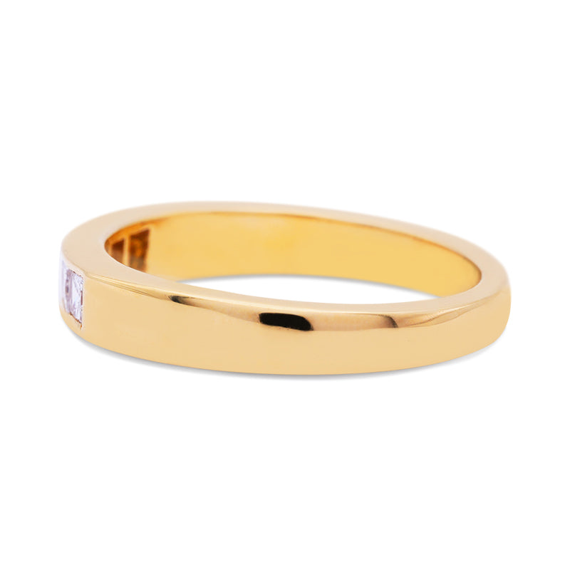 18 Carat Yellow Gold 5 Stone Princess Cut Diamond Ring