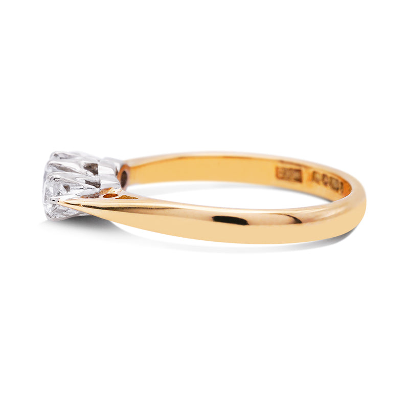 18 Carat Yellow Gold Trilogy Diamond Ring