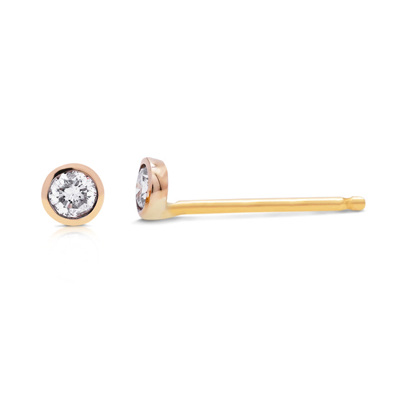 18 Carat Yellow Gold Diamond Stud Earrings