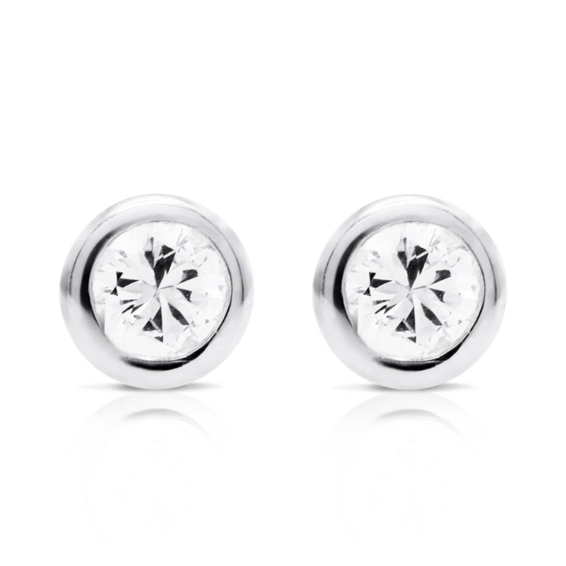 18 Carat White Gold Stud Earrings
