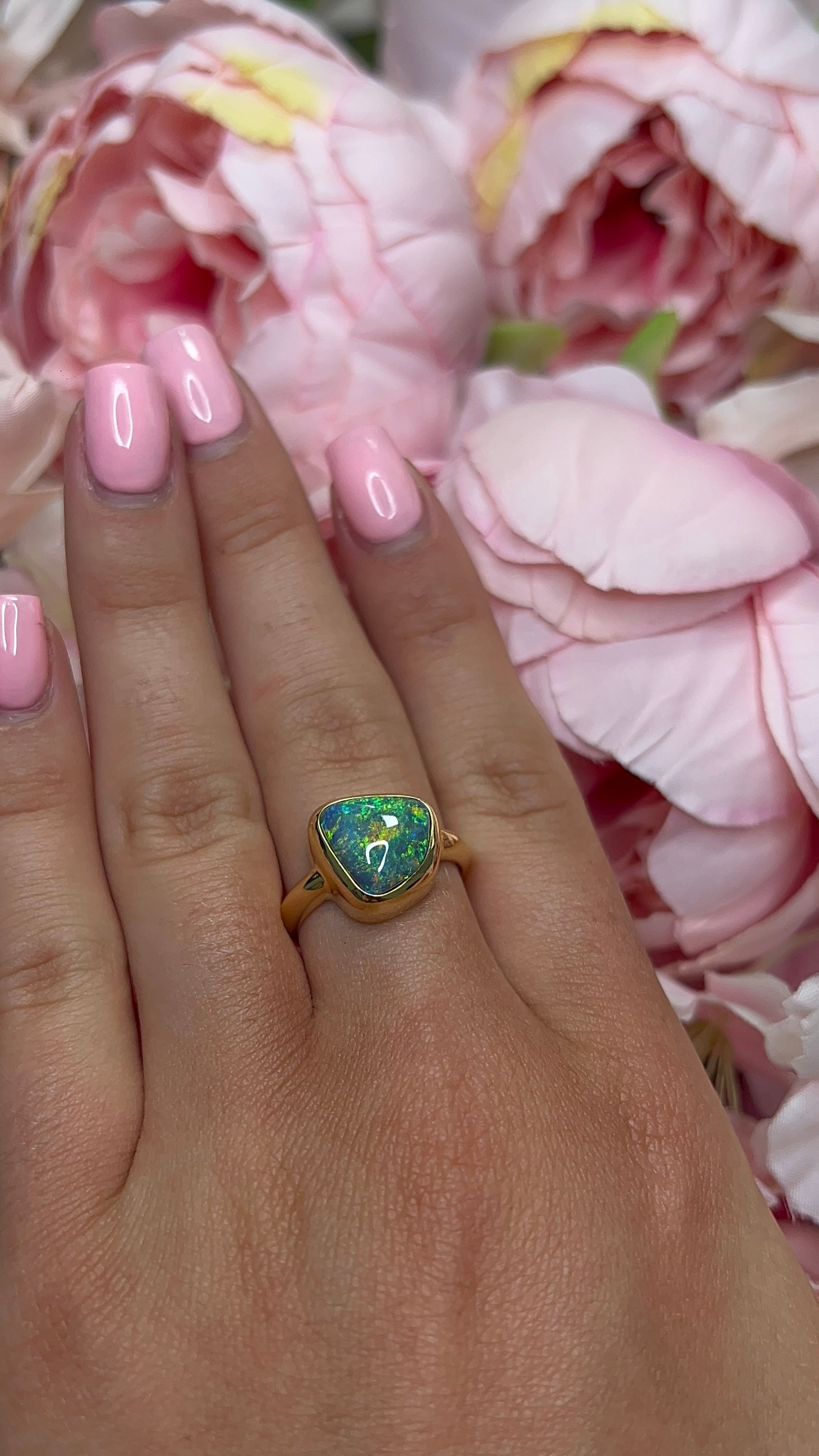 18 Carat Yellow Gold Opal Ring