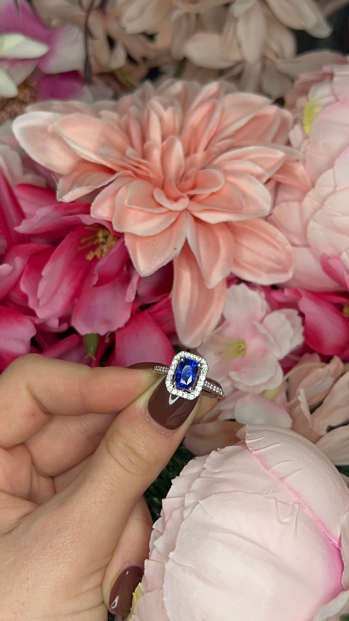 Platinum Sapphire & Diamond Halo Ring