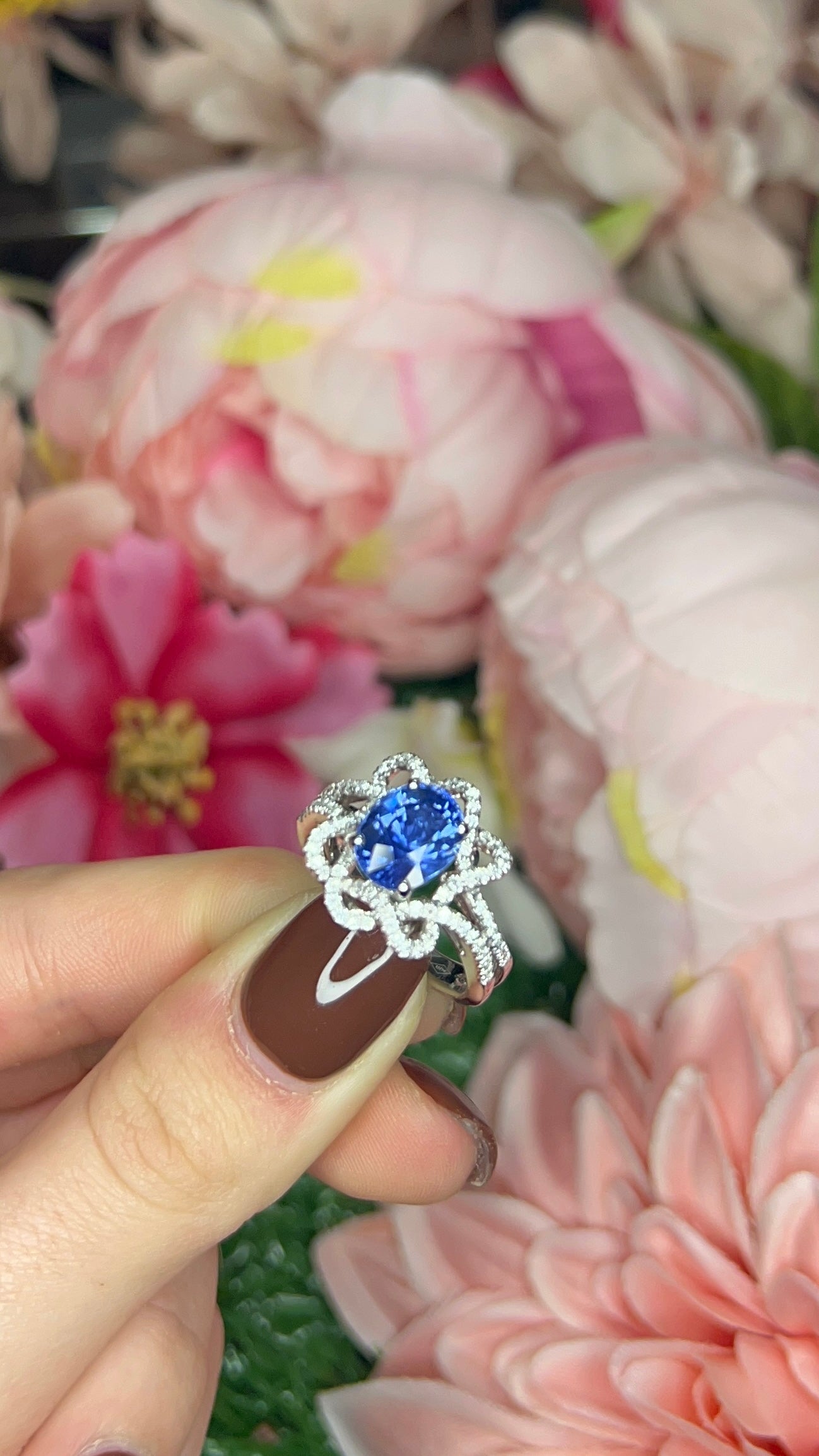 18 Carat White Gold Floral Sapphire & Diamond Dress Ring
