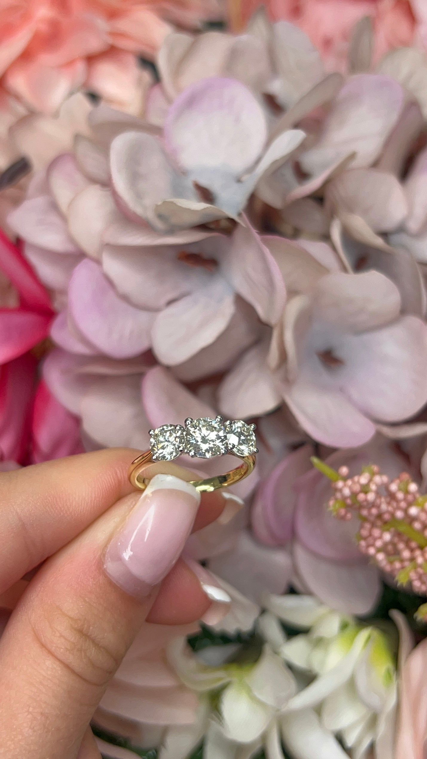 18 Carat Yellow Gold Three Stone Diamond Ring, 2.06ct