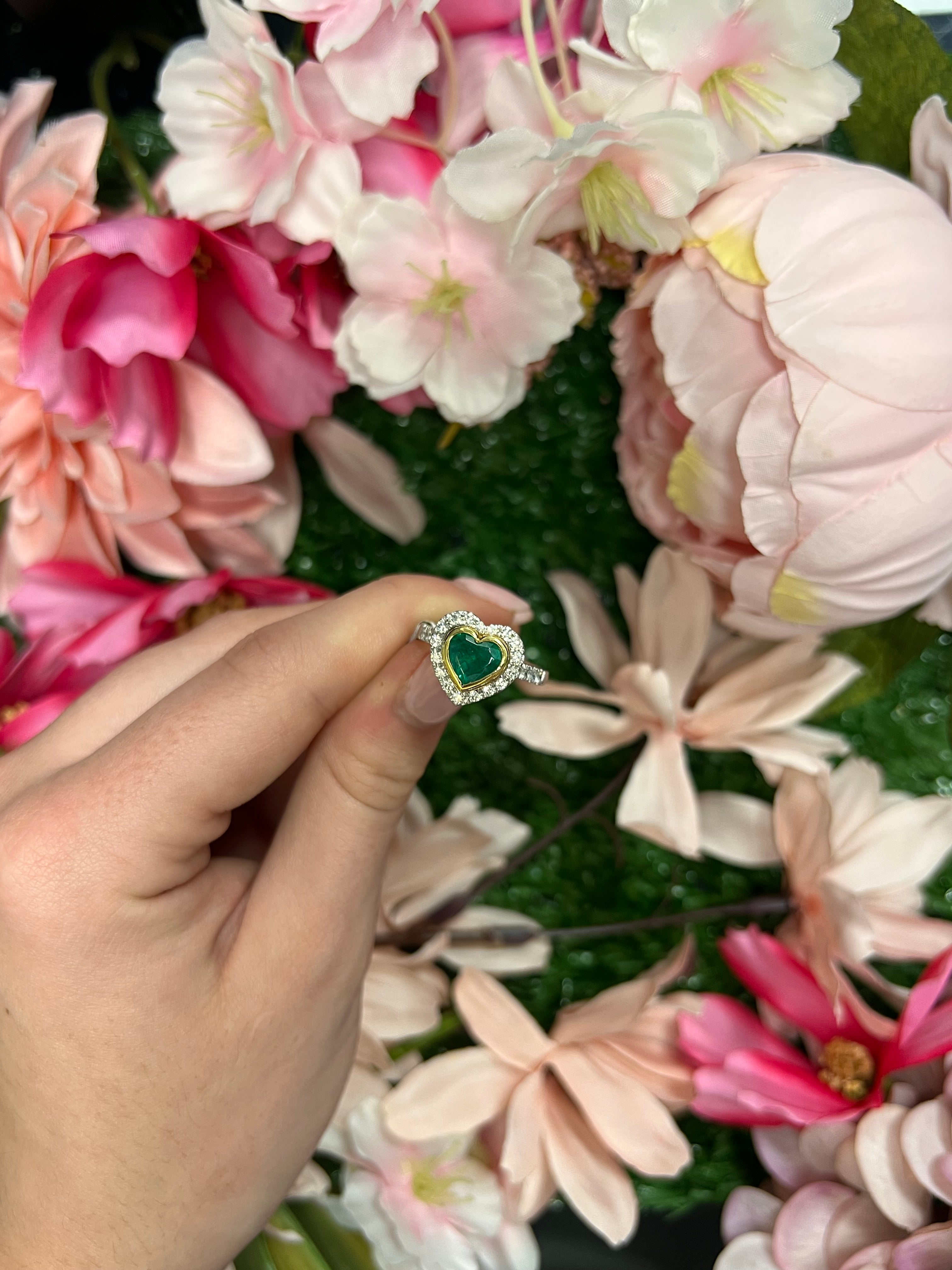 18 Carat White & Yellow Gold Emerald & Diamond Ring