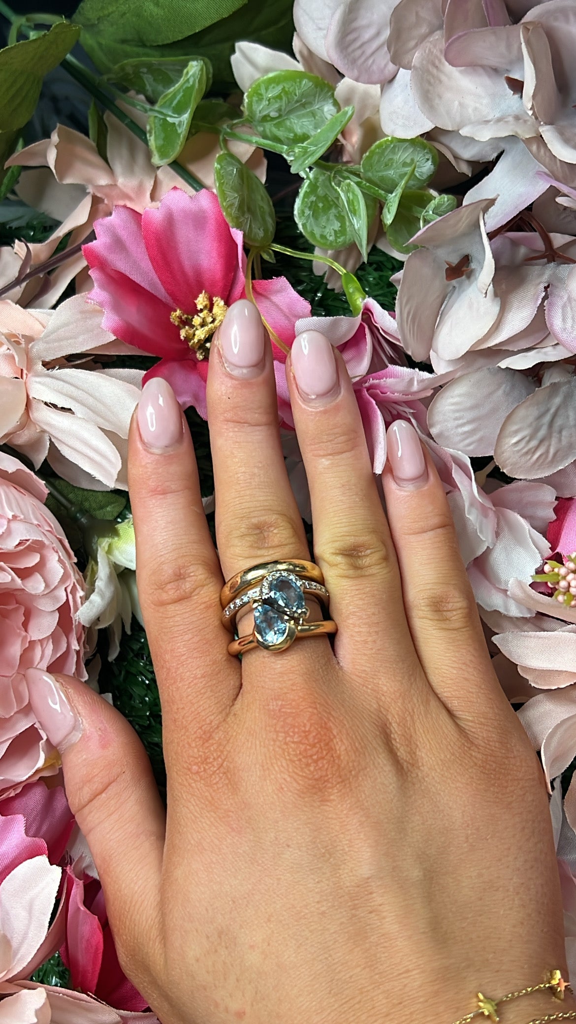 18 Carat Rose & White Gold Aquamarine & Diamond Ring