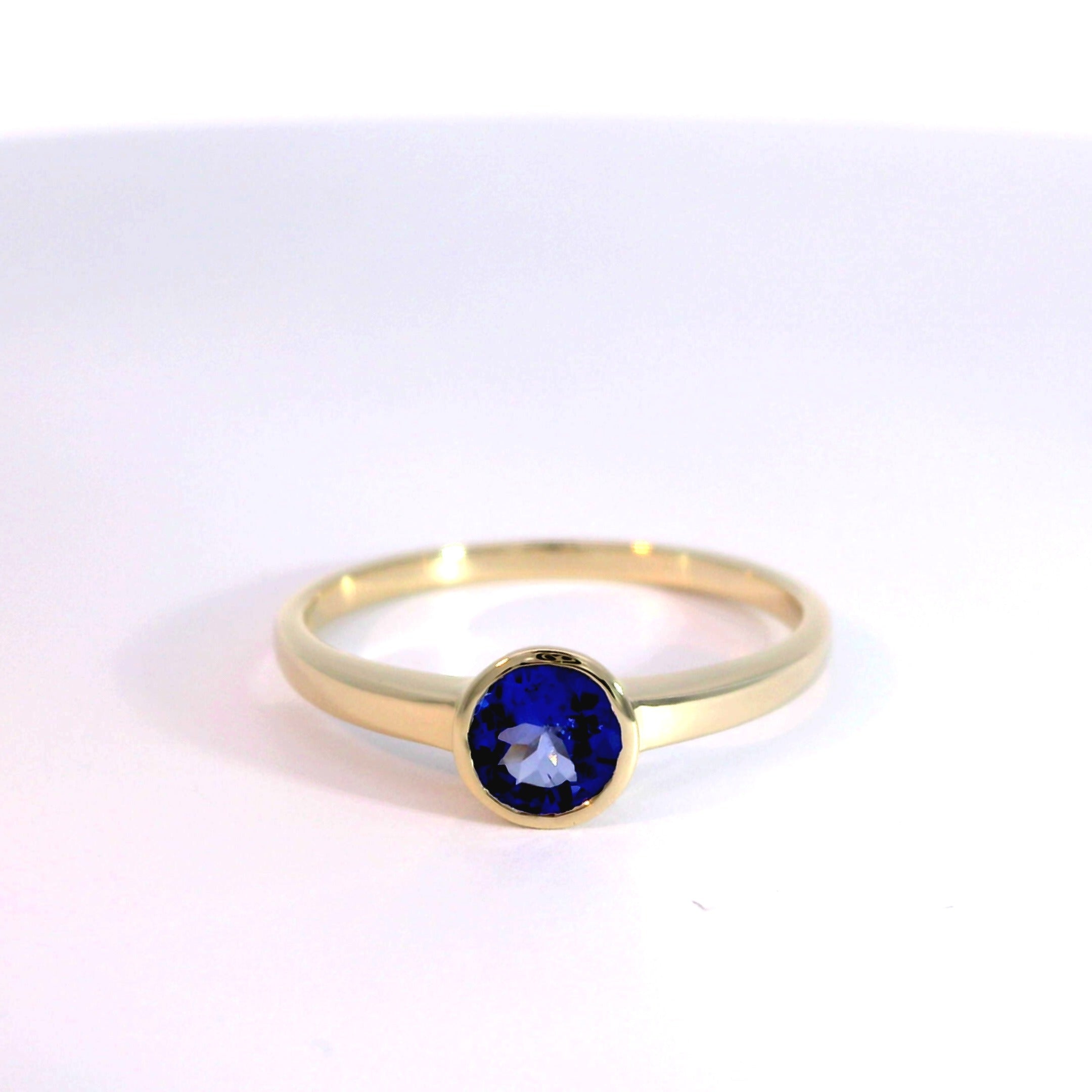 9 Carat Yellow Gold Tanzanite Single Stone Ring