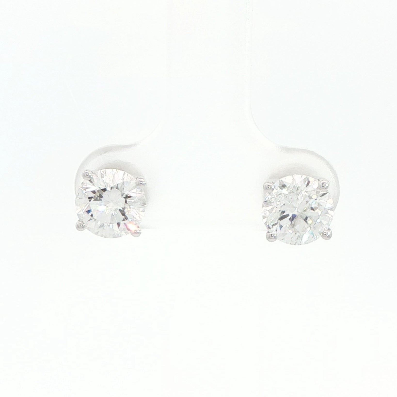 18 Carat White Gold Diamond Stud Earrings