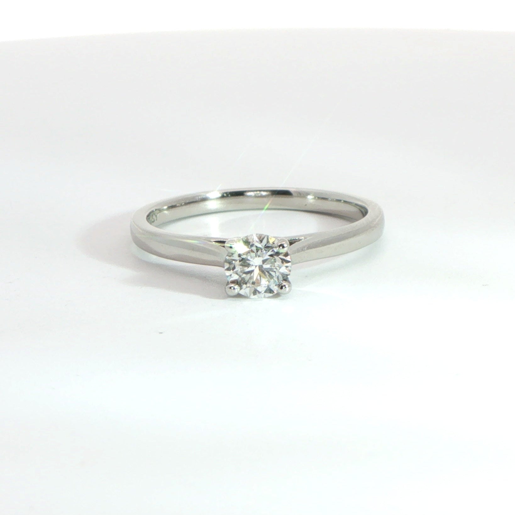 Platinum Diamond Solitaire 0.40ct
