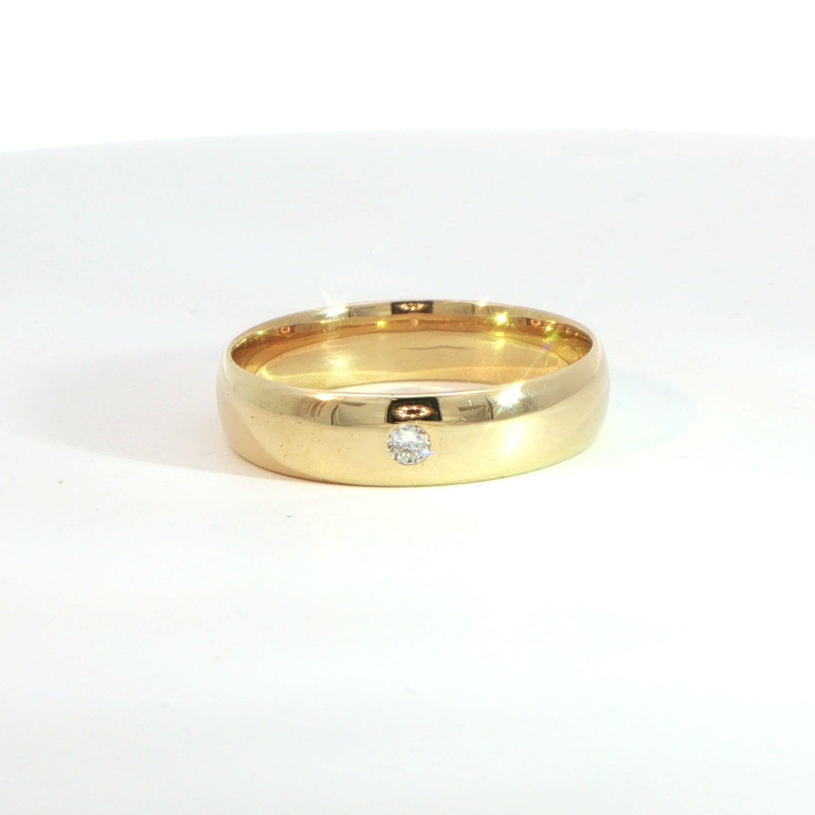 18 Carat Yellow Gold Diamond Set Band Ring